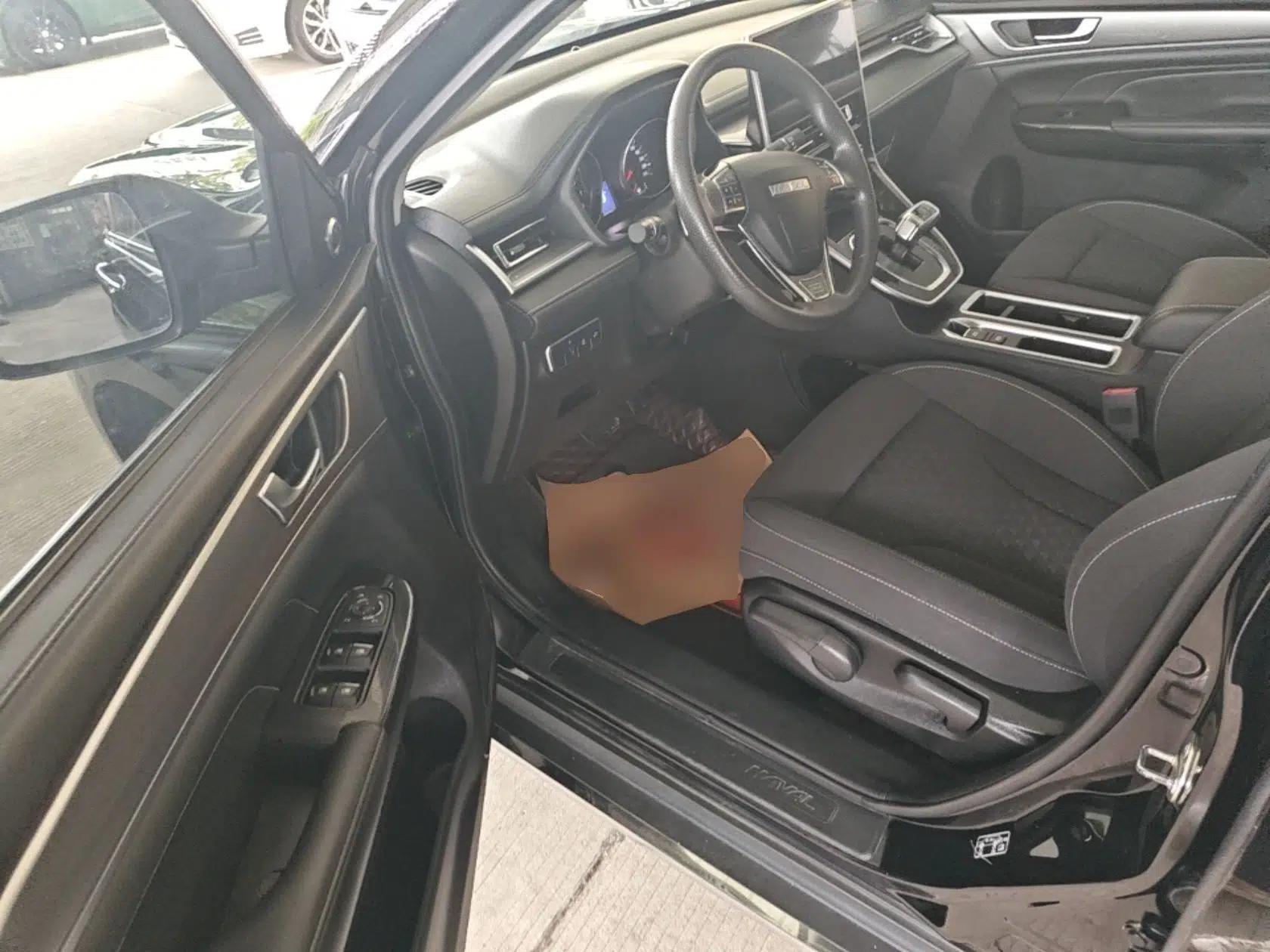 Haval M6 2021 PLUS 1.5T DCT Elite Smart Connectivity Model — миниатюра 19