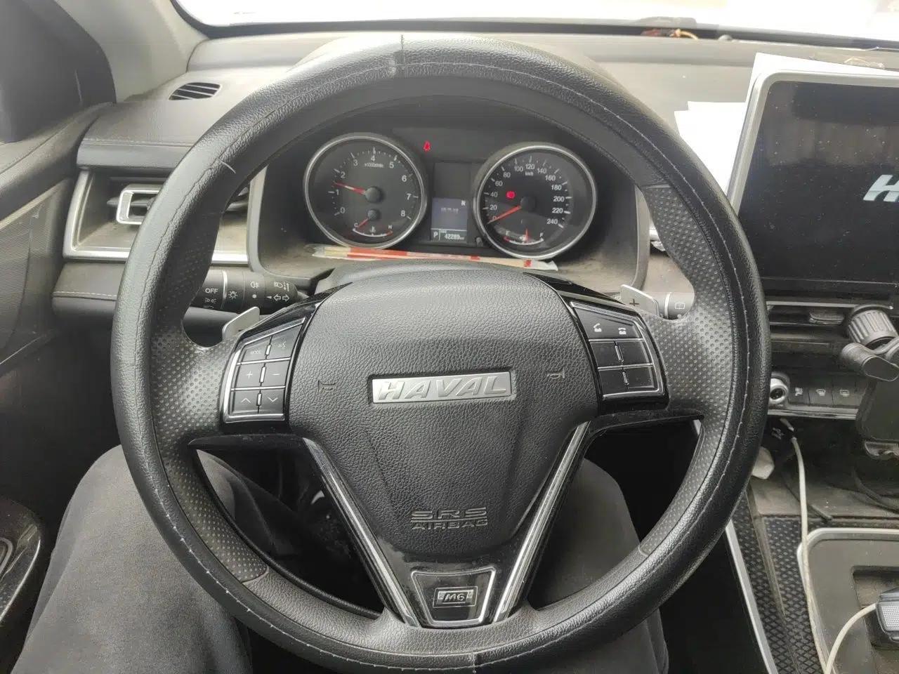 Haval M6 2023 PLUS 1.5T DCT Elite Smart Connectivity Model — миниатюра 11