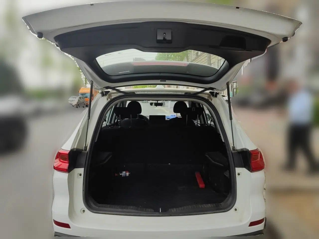 Haval M6 2023 PLUS 1.5T DCT Elite Smart Connectivity Model — миниатюра 20