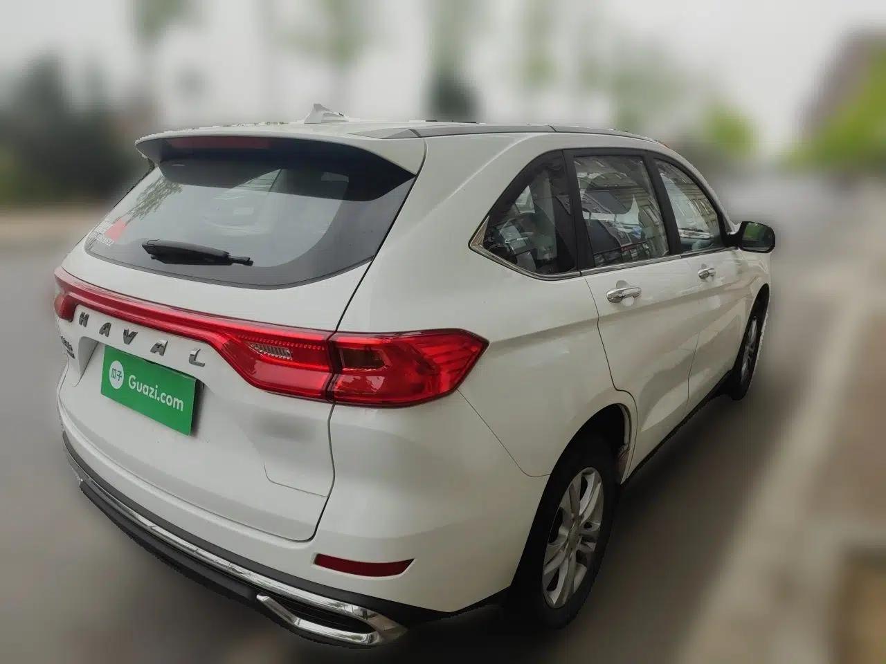 Haval M6 2023 PLUS 1.5T DCT Elite Smart Connectivity Model — миниатюра 6