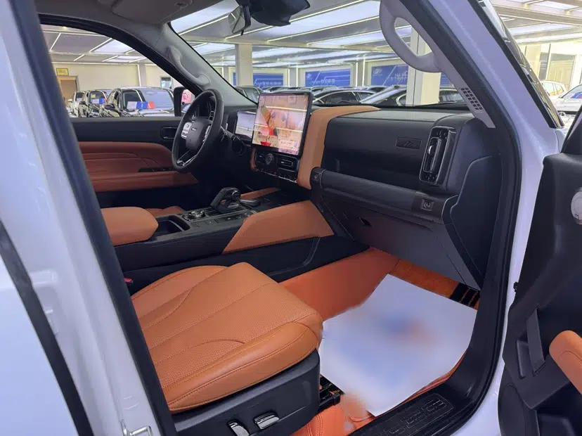 Haval H9 2024 2.0T Gasoline 4x4 Territory Edition — миниатюра 7