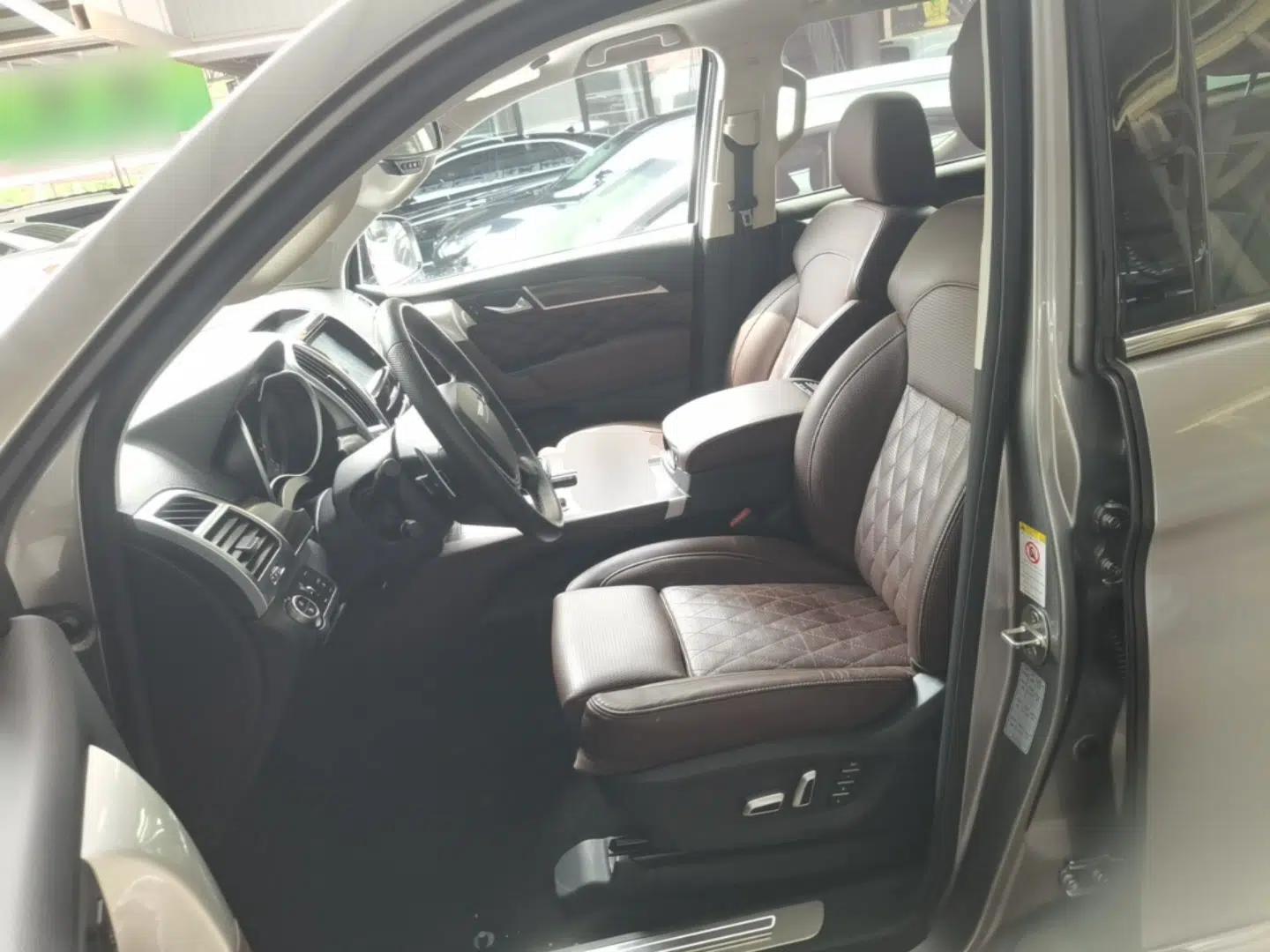 Haval H9 2020 2.0T Gasoline 4WD Premium Edition 5 Seats — миниатюра 18