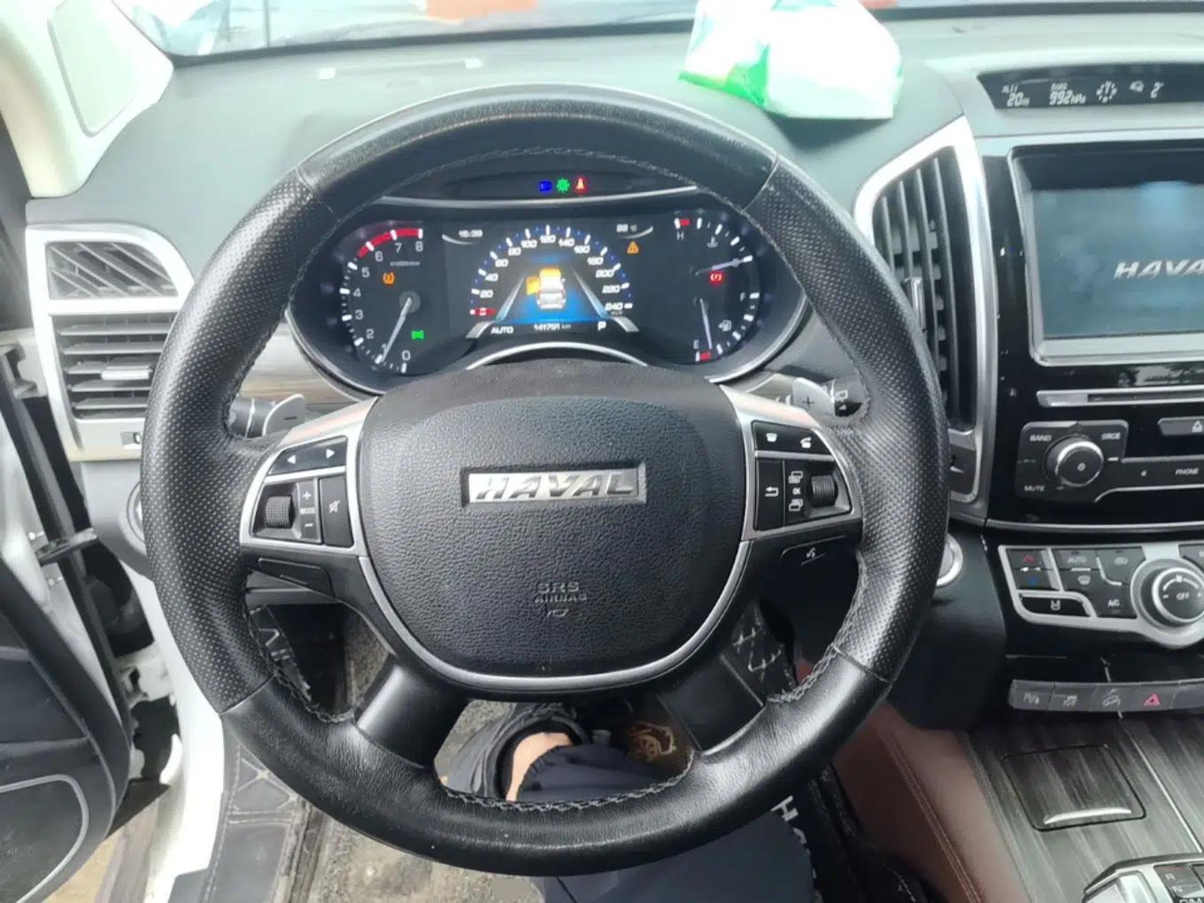 Haval H9 2017 2.0T Gasoline 4x4 Luxury 7-Seater — миниатюра 14