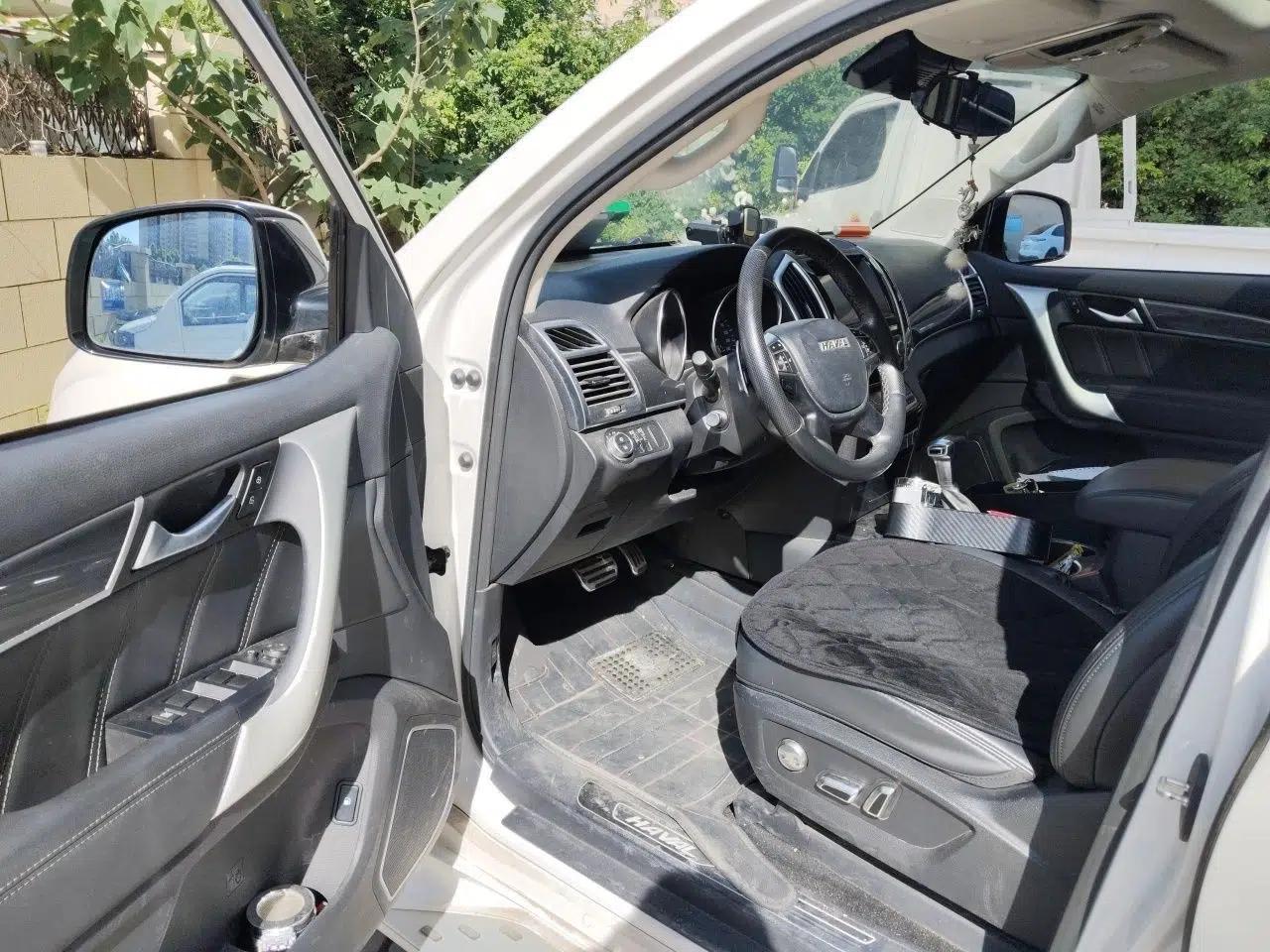 Haval H9 2016 2.0T Four-Wheel Drive Elite Version 7 Seats — миниатюра 17