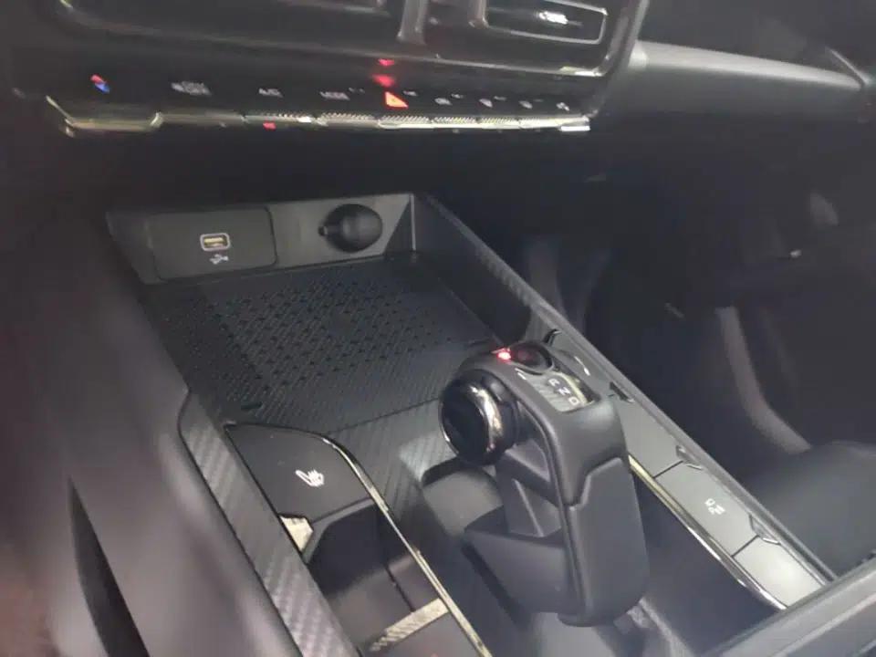 Haval Raptor New Energy 2024 Hi4 102 Pro — миниатюра 16