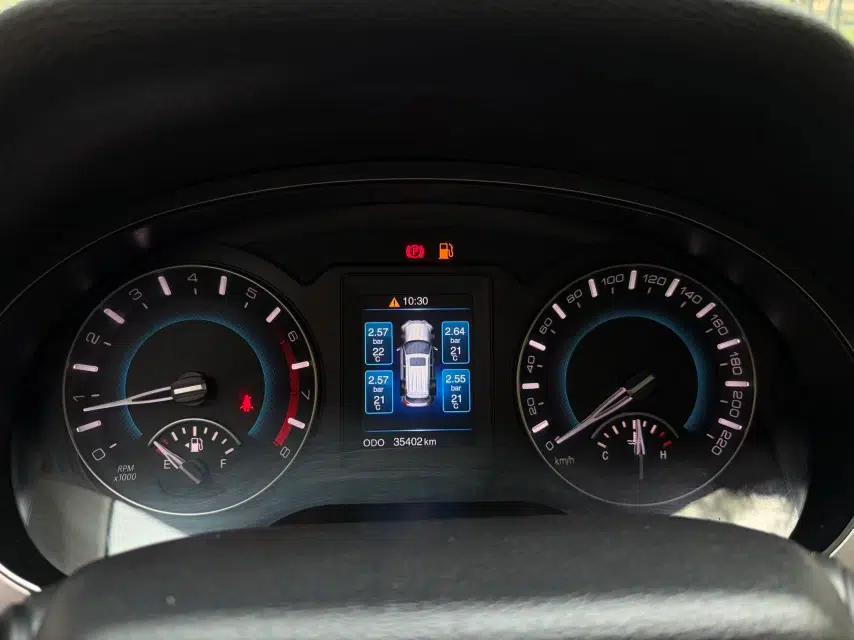 Haval H2 2017 Red-Label 1.5T Manual Two-Wheel Drive Luxury Model — миниатюра 12
