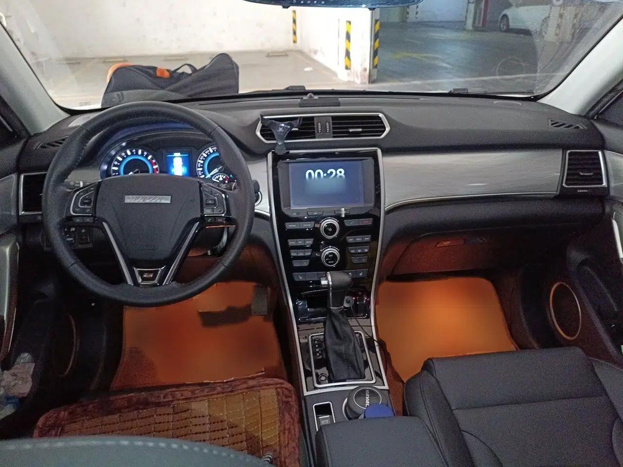 Haval H2 2016 Red-Label 1.5T Automatic Two-Wheel Drive Luxury Model — миниатюра 18