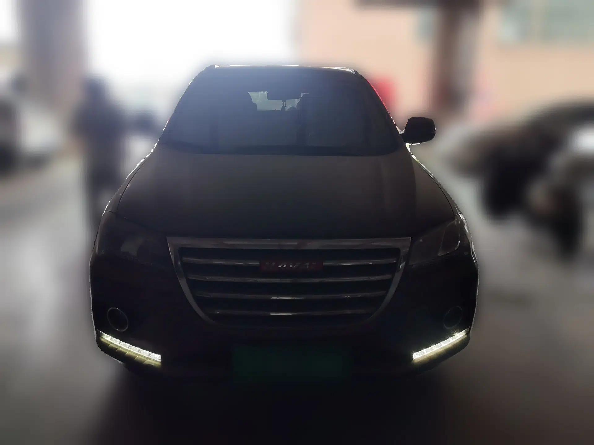Haval H2 2014 1.5T Manual Two-Wheel Drive Elite Edition — миниатюра 2