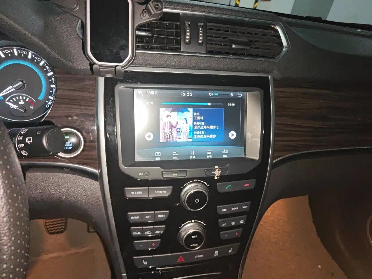 Haval H2 2016 Red-Label 1.5T Manual Two-Wheel Drive Luxury Model — миниатюра 14