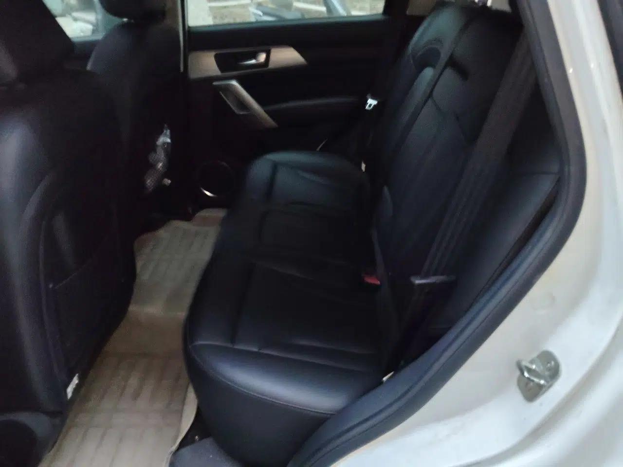 Haval H2 2014 1.5T Manual Two-Wheel Drive Elite Edition — миниатюра 18