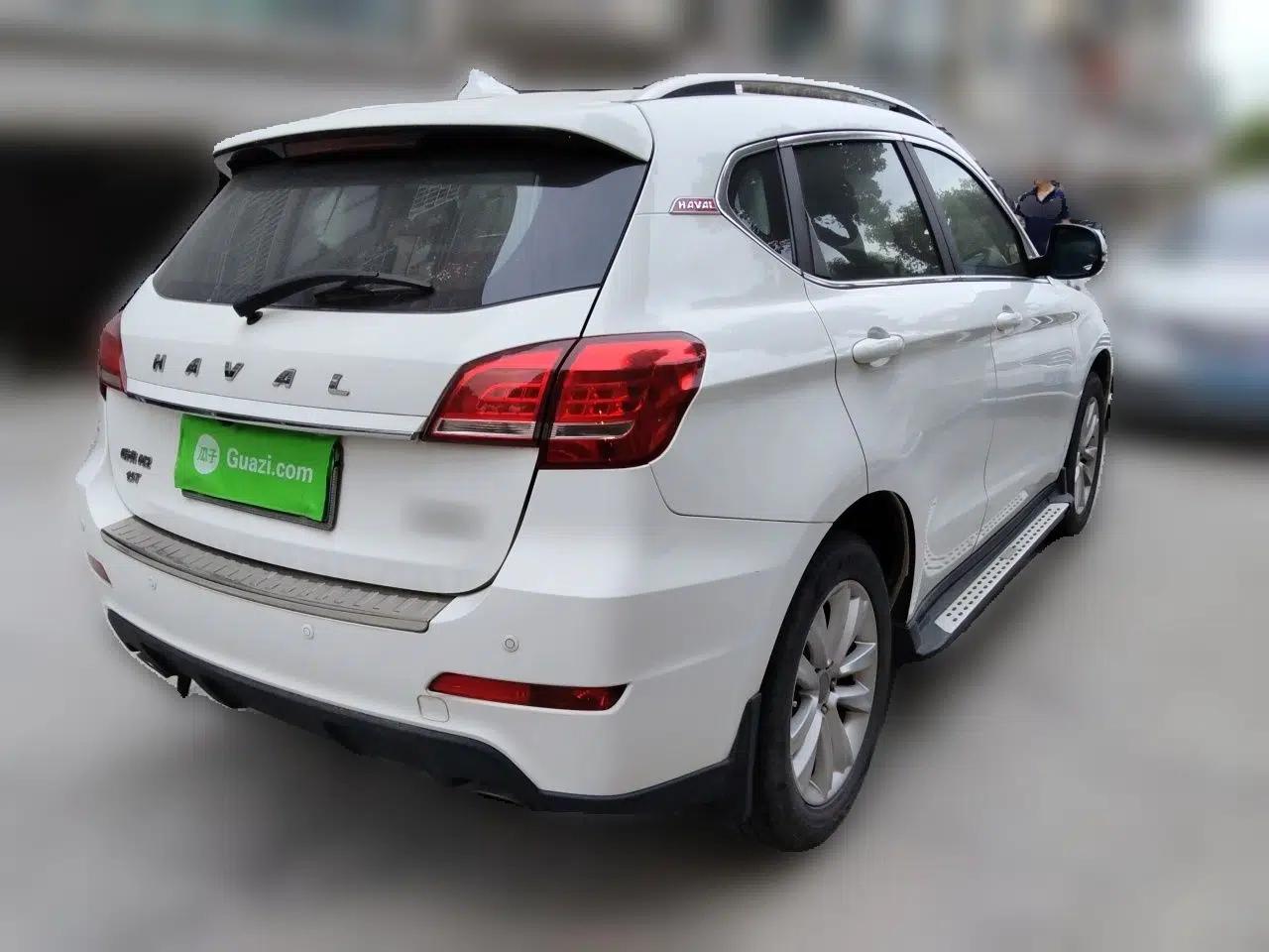 Haval H2 2014 1.5T Manual Two-Wheel Drive Elite Edition — миниатюра 6