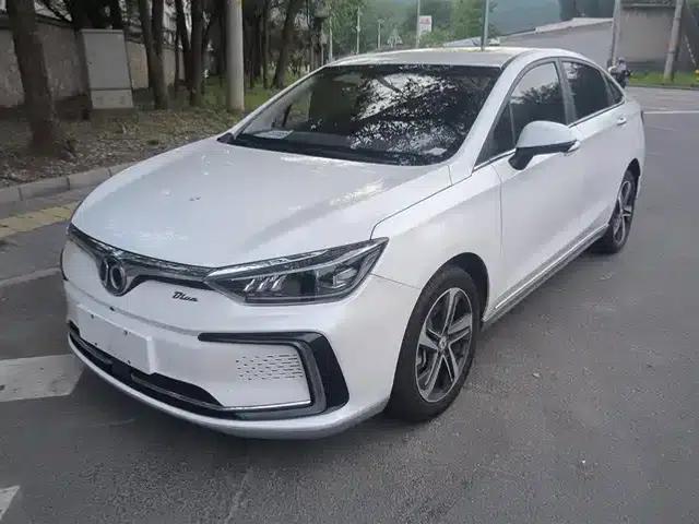 Beijing EU5 2018 R500 Smart Wind Edition