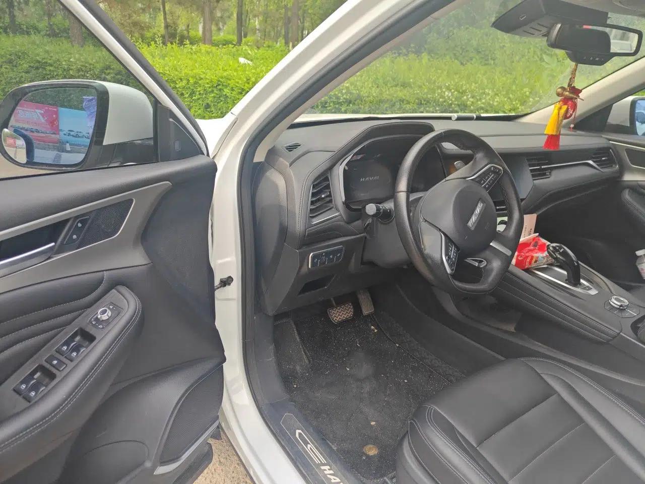 Haval F7 2019 2.0T Four-Wheel Drive iJoy China VI Standard — миниатюра 17