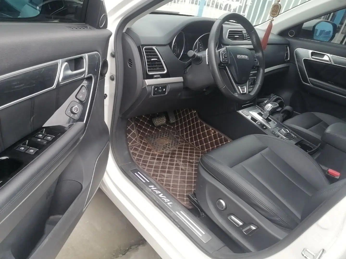 Haval H6 Coupe 2017 Red-Label 2.0T Automatic Two-Wheel Drive Elite Model — миниатюра 18