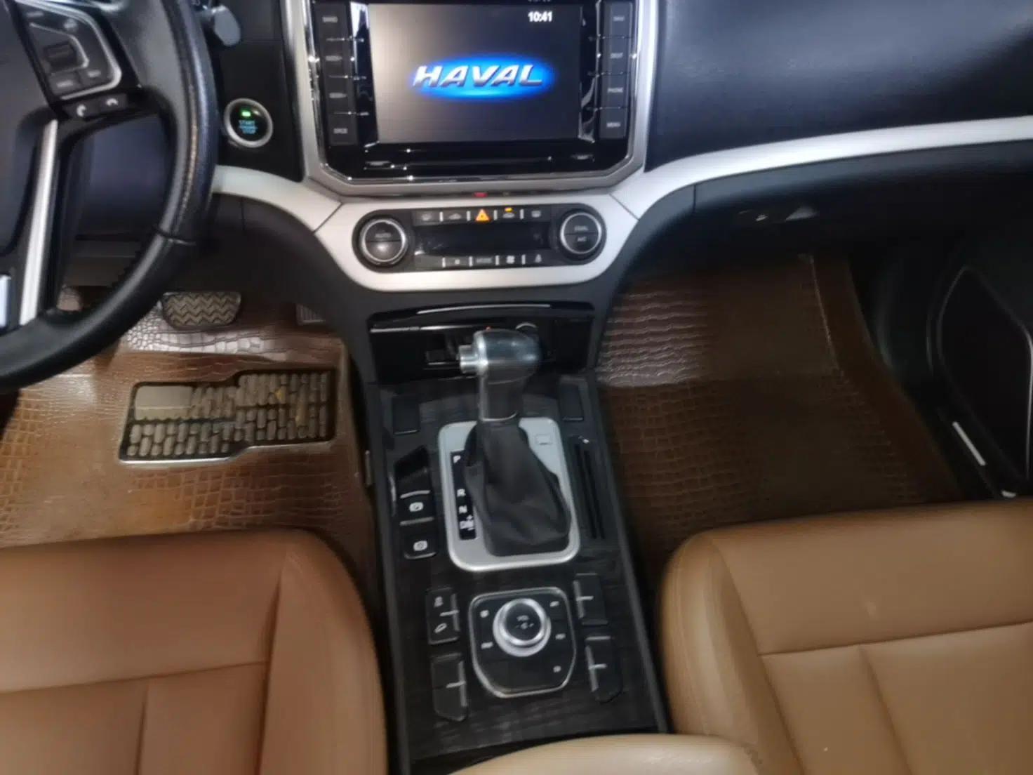 Haval H6 Coupe 2016 Blue Label 1.5T Automatic Two-Wheel Drive Urban Model — миниатюра 16