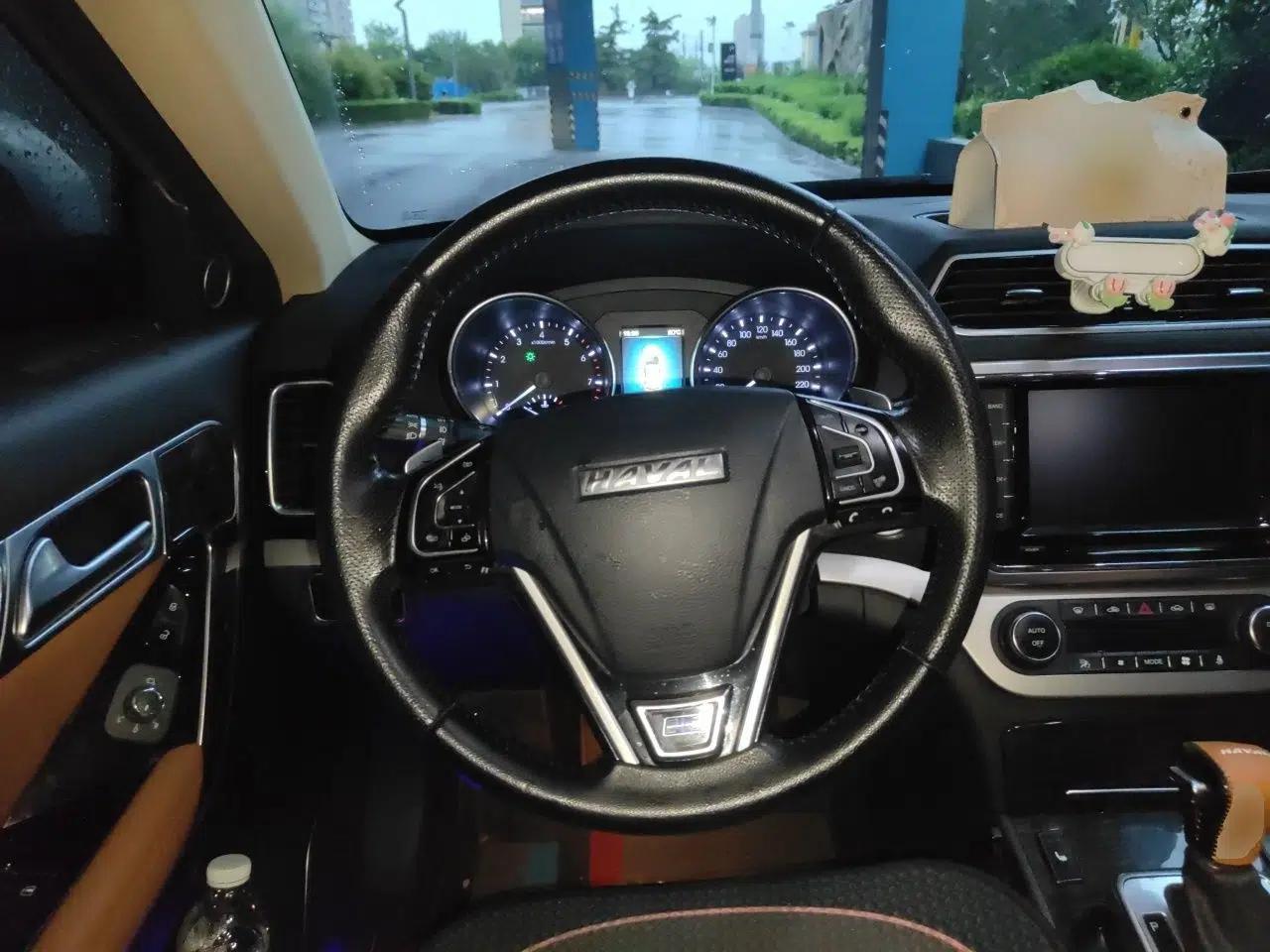 Haval H6 Coupe 2015 Blue Label 2.0T Automatic Two-Wheel Drive Prestige Model — миниатюра 11