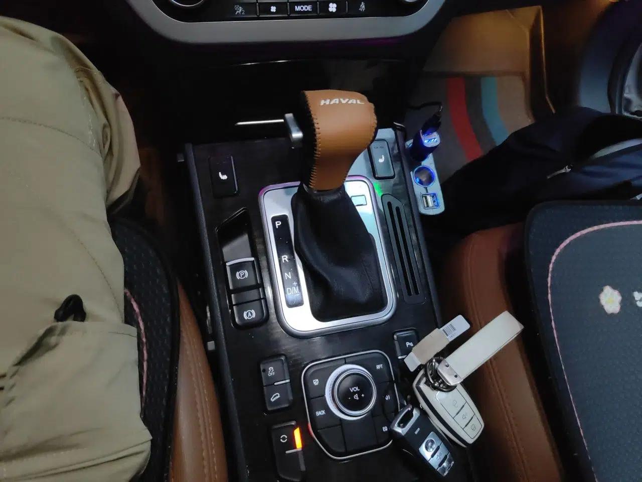 Haval H6 Coupe 2015 Blue Label 2.0T Automatic Two-Wheel Drive Prestige Model — миниатюра 15