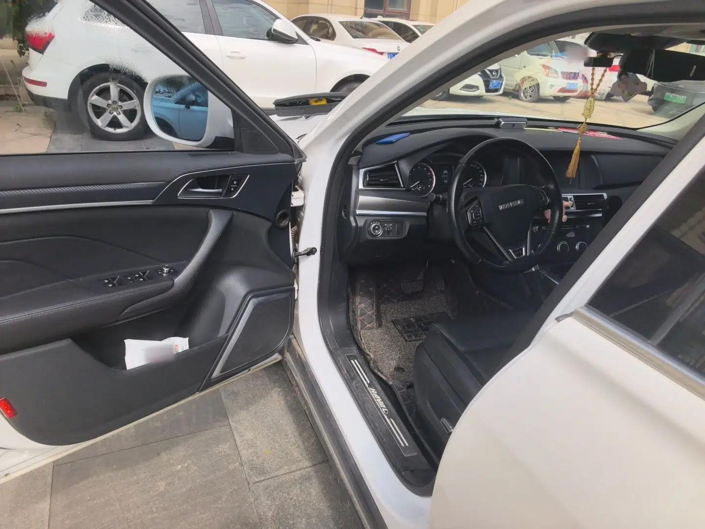 Haval H7 2016 Blue-Label H7 2.0T Automatic Luxury Model — миниатюра 17
