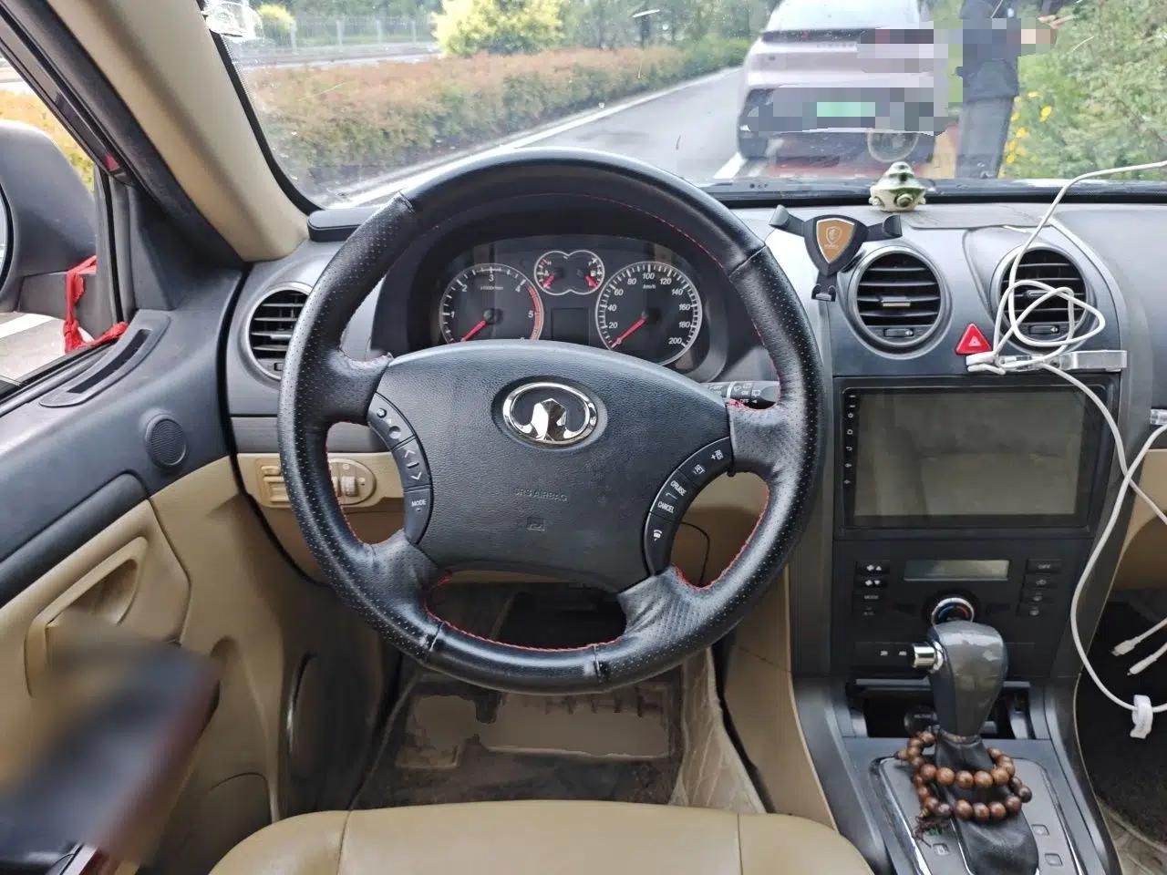 Haval H5 Classic 2012 European-style Edition Green Silence 2.0T Automatic All-Wheel Drive Ultra-Luxury Model — миниатюра 11