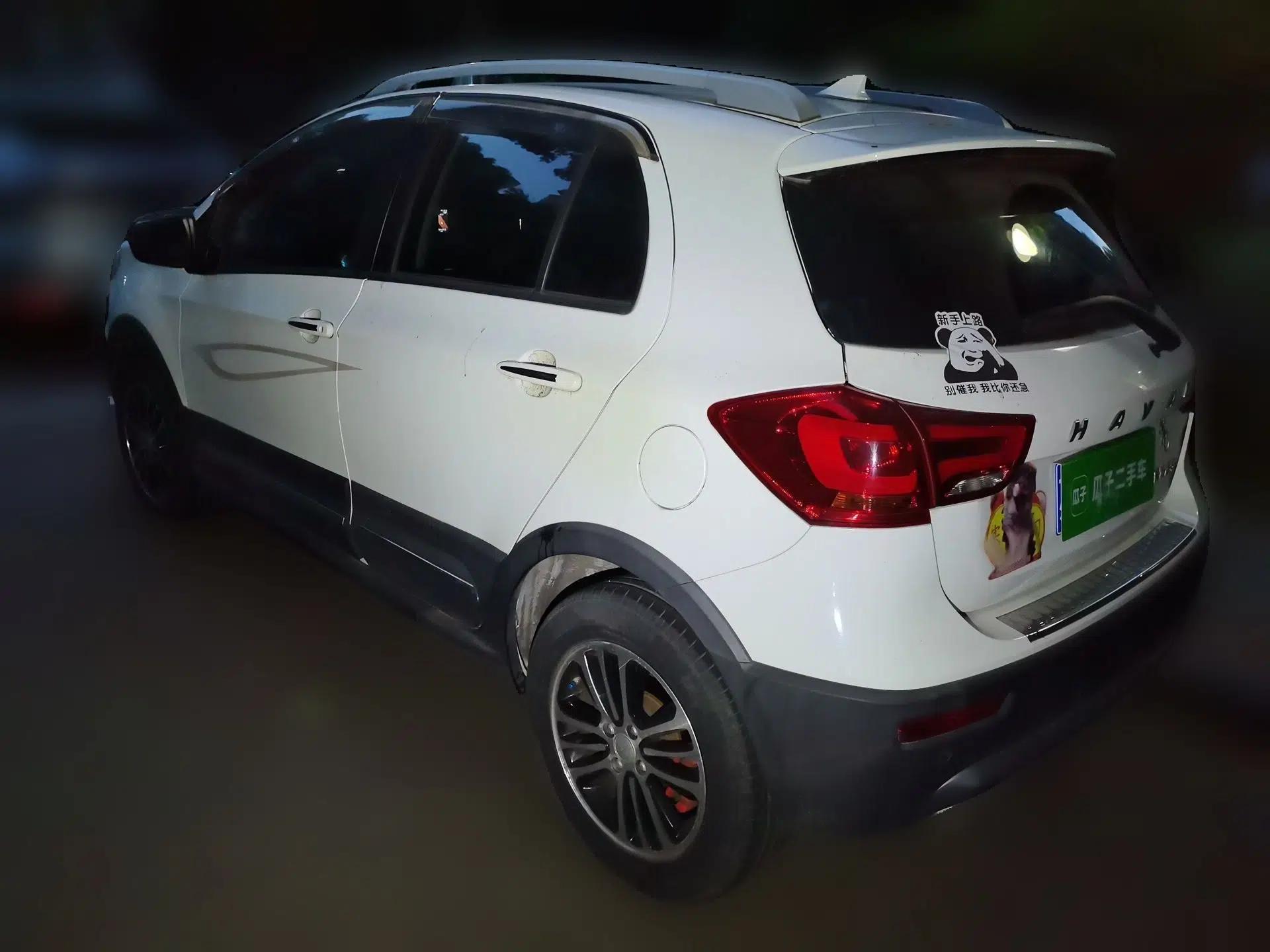 Haval H1 2016 Revised Version Blue Badge 1.5L AMT Luxury Edition — миниатюра 4
