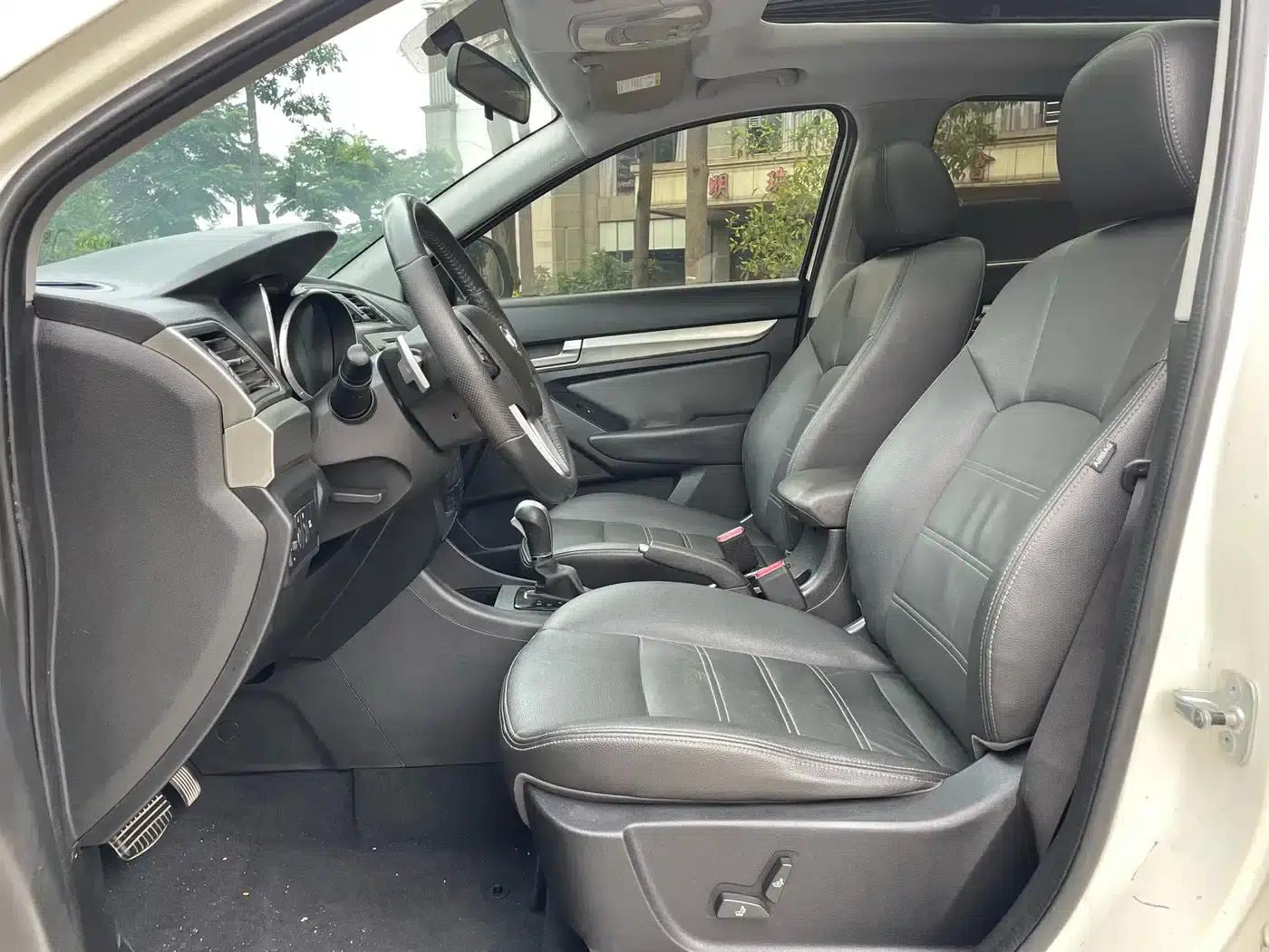 2015 Senova X65 2.0T Automatic Elite — миниатюра 6