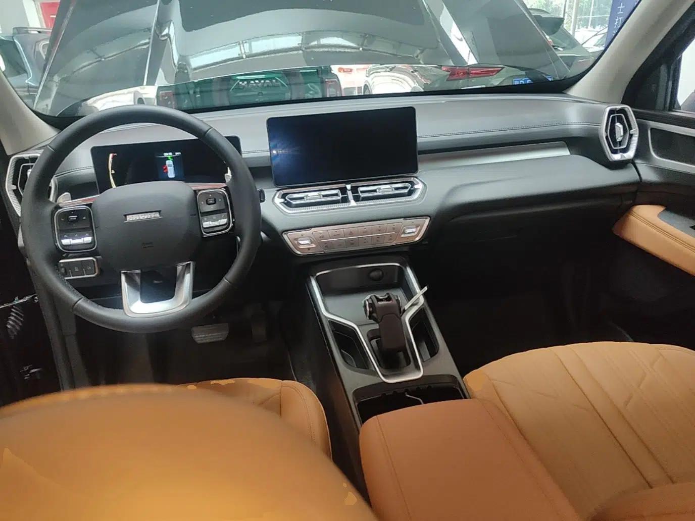 Haval H5 2025 2.0T Automatic All-Wheel Drive Navigation Version Diesel — миниатюра 13
