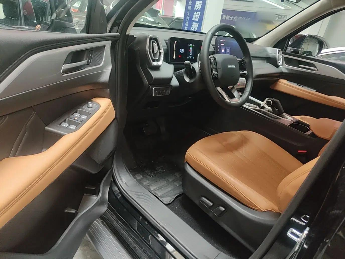 Haval H5 2025 2.0T Automatic All-Wheel Drive Navigation Version Diesel — миниатюра 19