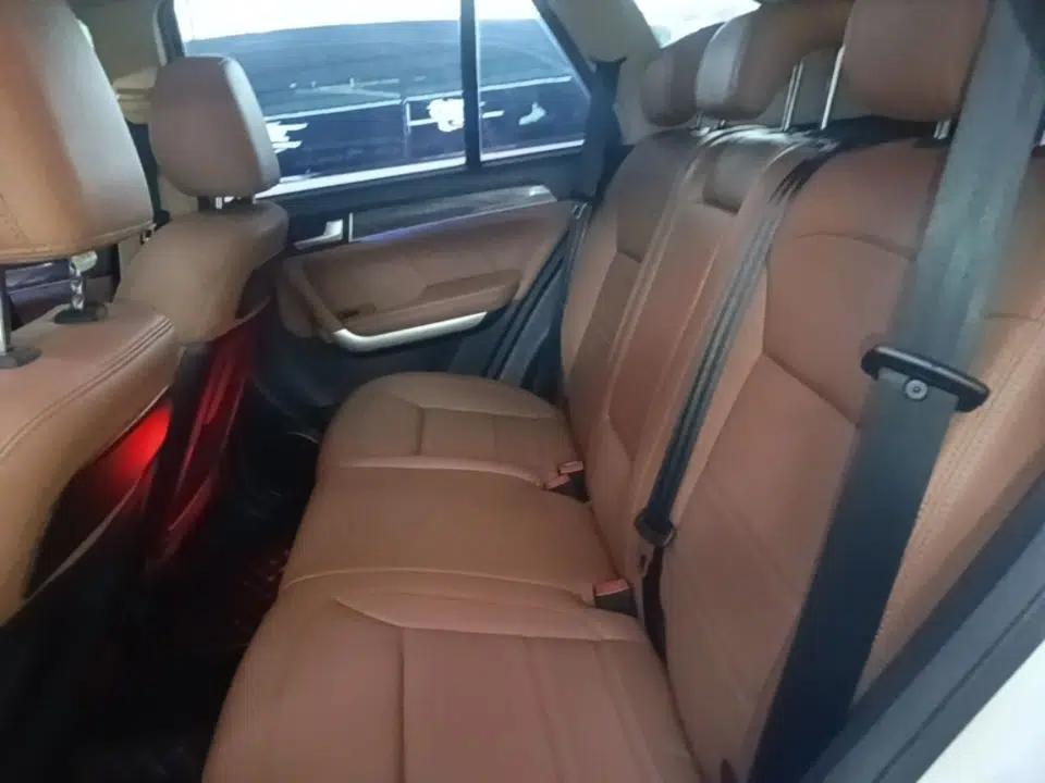 Haval H8 2015 2.0T Two-Wheel Drive Comfort Version — миниатюра 20