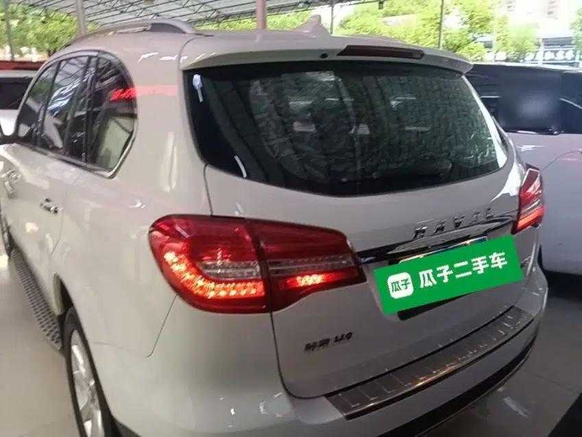 Haval H8 2015 2.0T Two-Wheel Drive Comfort Version — миниатюра 4