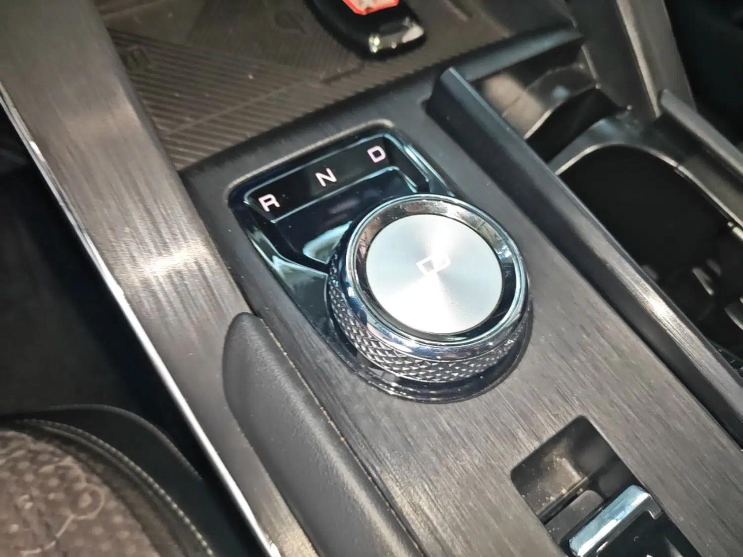 Haval H6 New Energy 2023 DHT-PHEV 55KM Enjoyment Edition — миниатюра 17