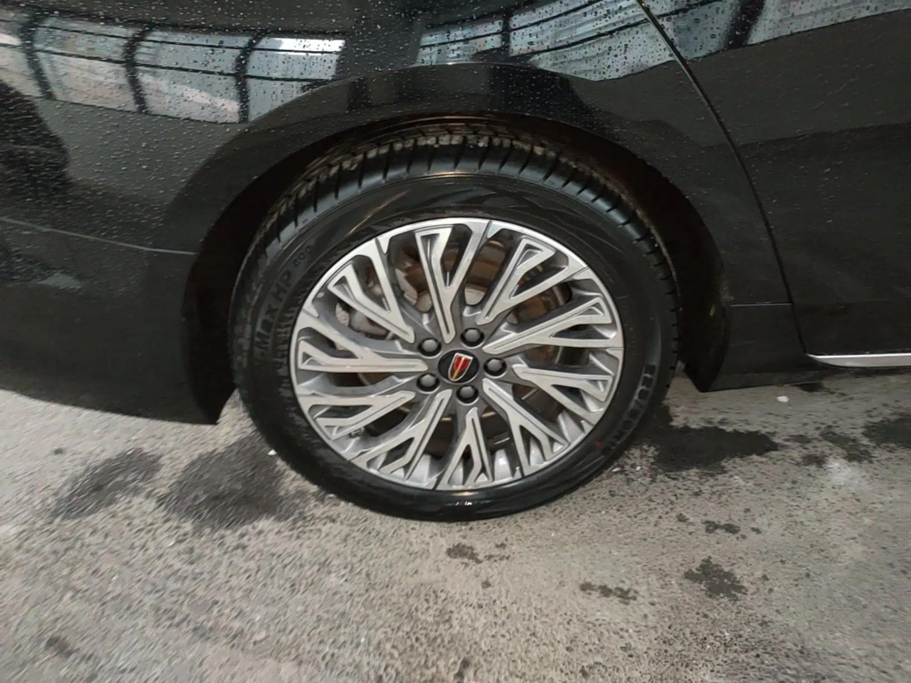 Hongqi H5 2023 2.0T Automatic Smart Connect Flagship Edition — миниатюра 10