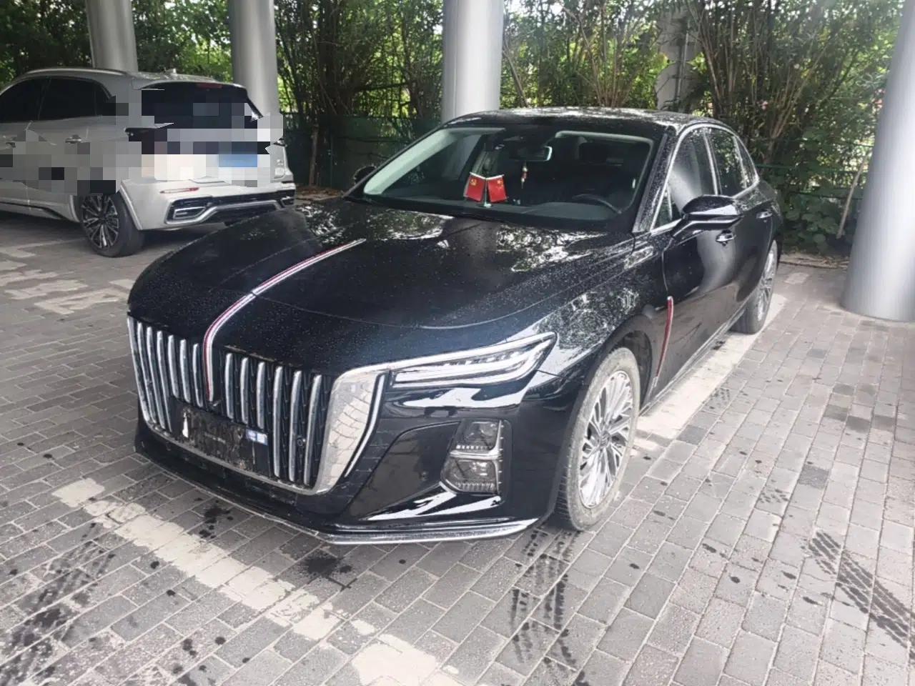 Hongqi H5 2023 2.0T Automatic Smart Connect Flagship Edition — миниатюра 1