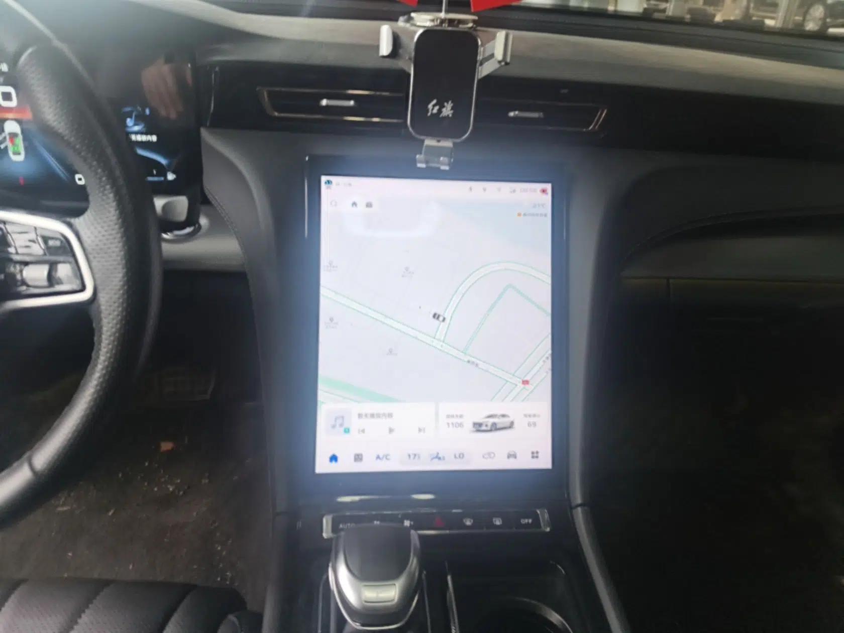 Hongqi H5 2023 2.0T Automatic Smart Connect Flagship Edition — миниатюра 16