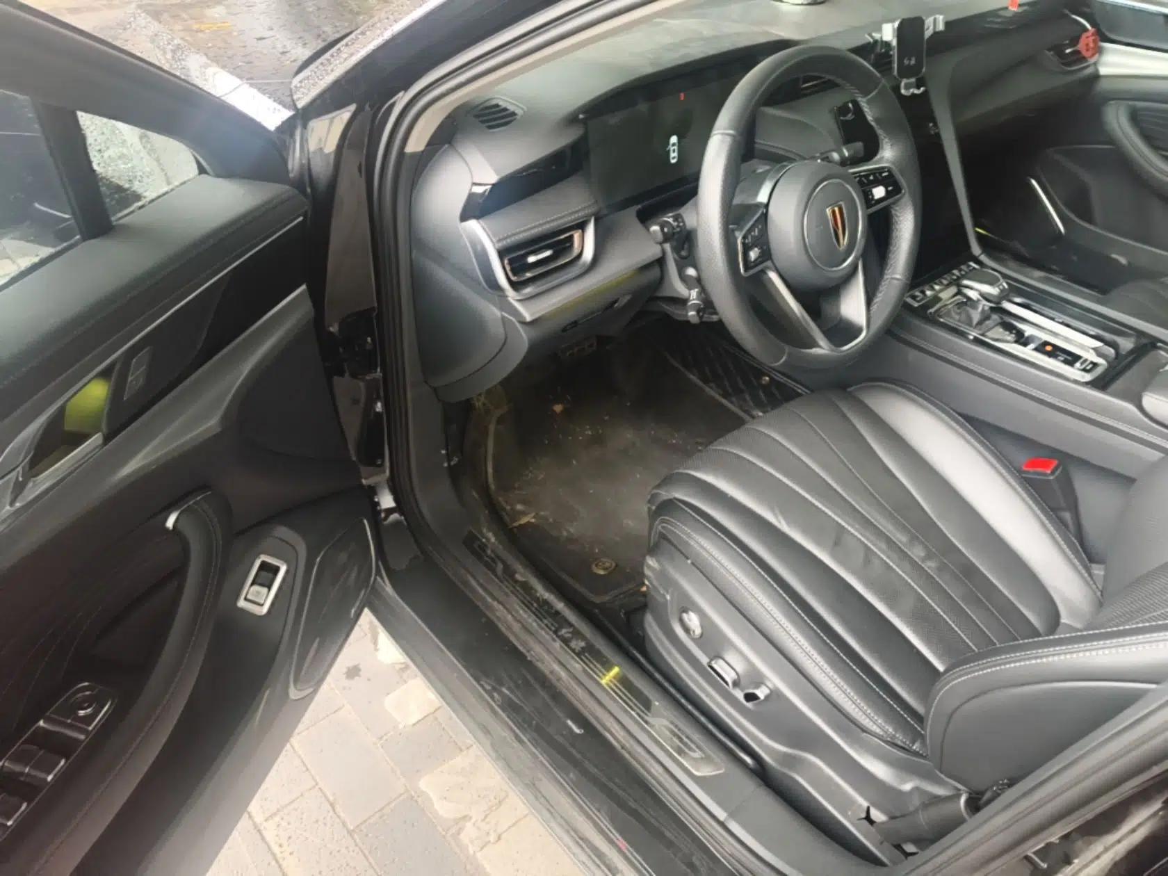 Hongqi H5 2023 2.0T Automatic Smart Connect Flagship Edition — миниатюра 19