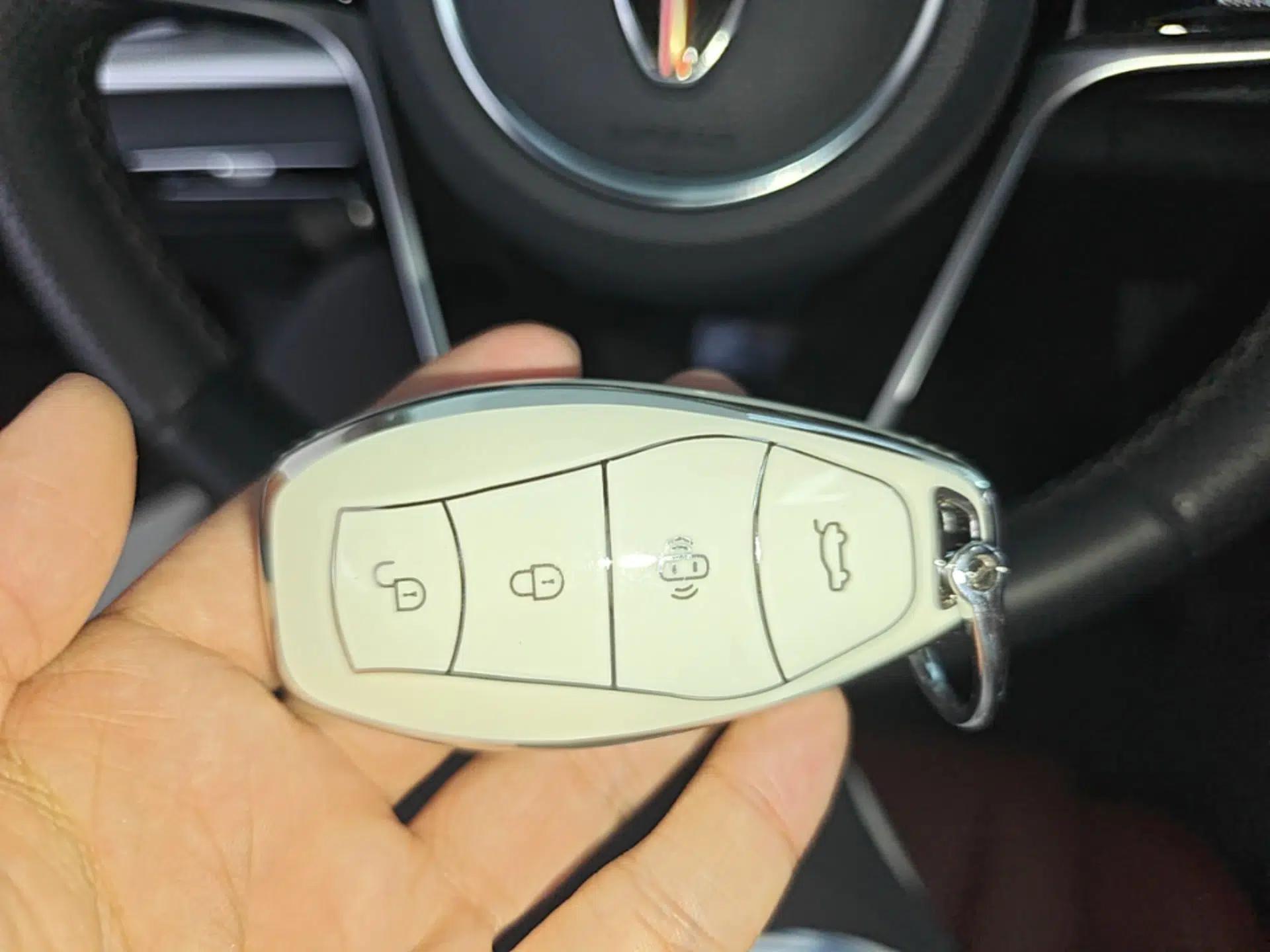 Hongqi H5 2023 1.5T DCT Smart Connect Flagship Edition — миниатюра 12