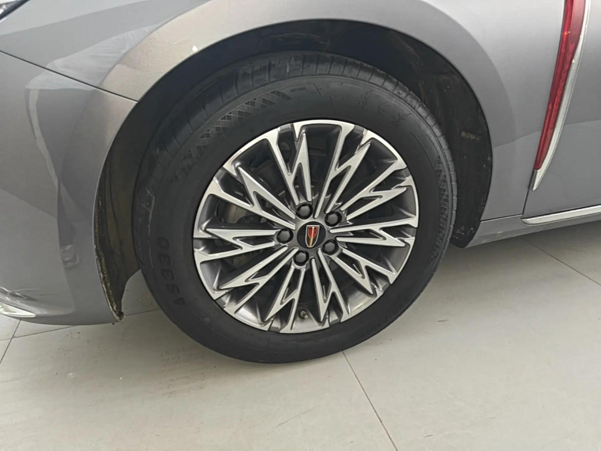 Hongqi H5 2023 1.5T DCT Smart Connect Flagship Edition — миниатюра 8