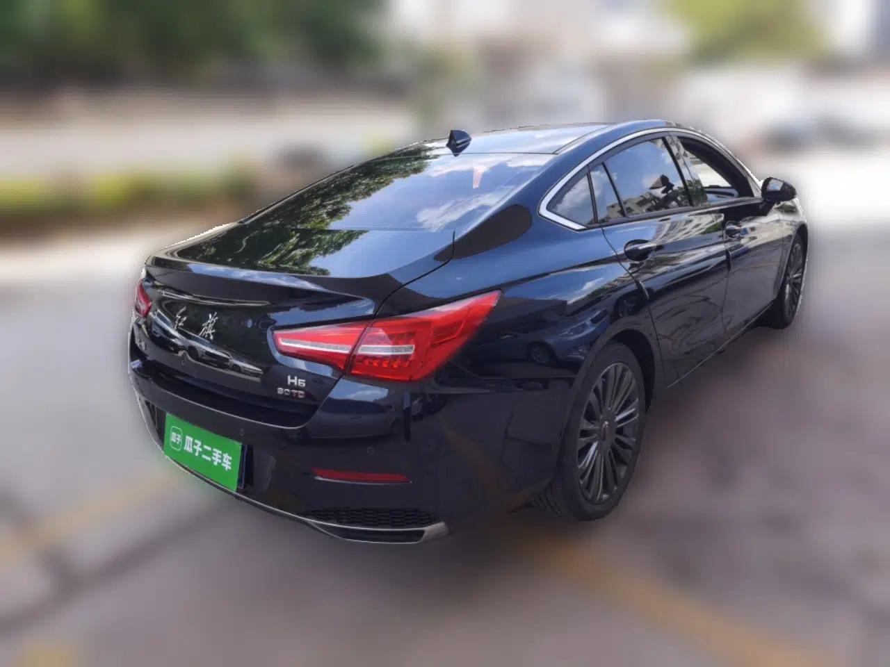 Hongqi H5 2020 1.5T DCT Flagship Edition — миниатюра 6