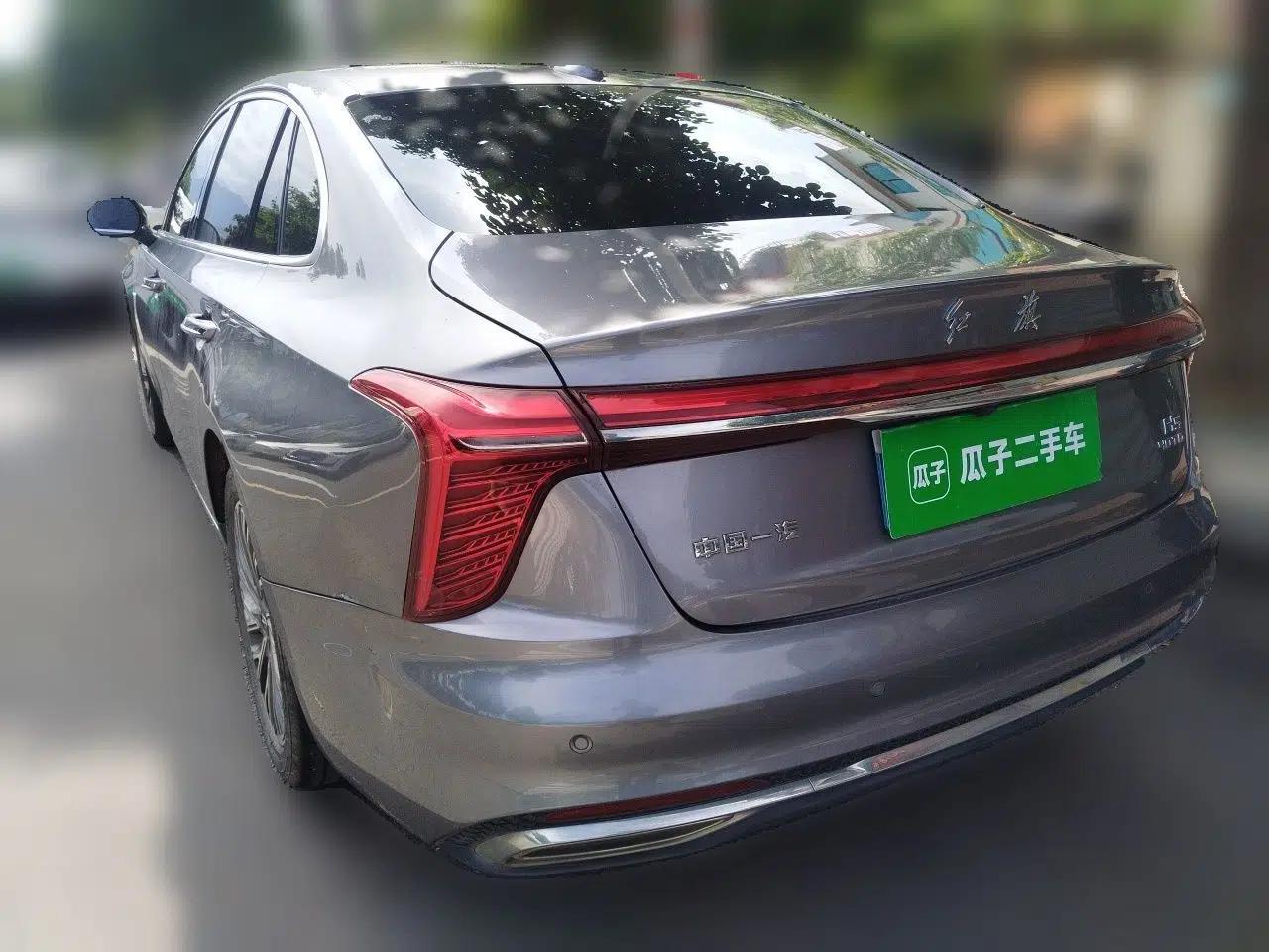 Hongqi H5 2023 2.0T Automatic Smart Connect Flagship Edition — миниатюра 4