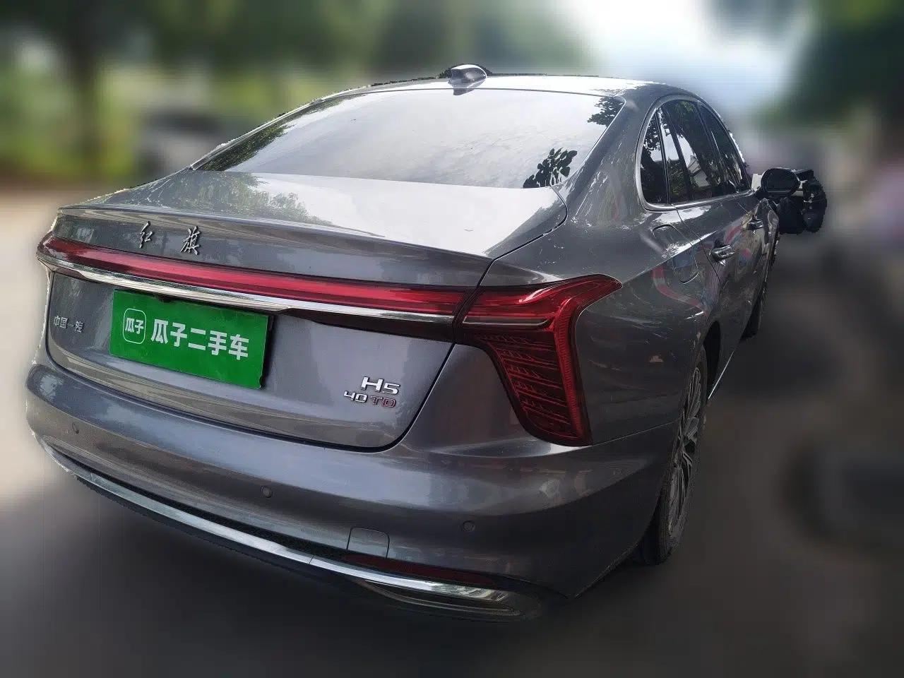Hongqi H5 2023 2.0T Automatic Smart Connect Flagship Edition — миниатюра 6