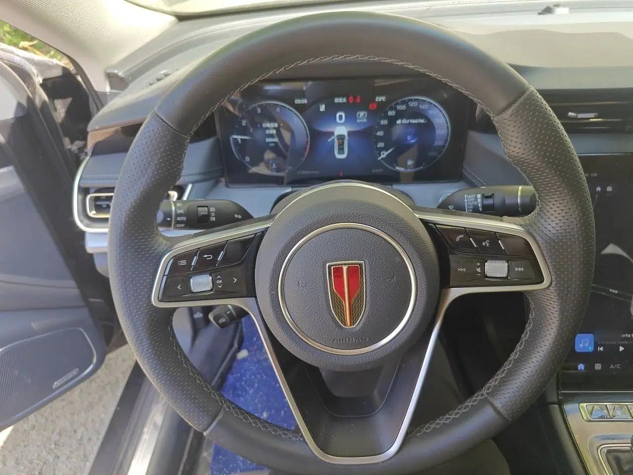 Hongqi H5 2023 2.0T Automatic Smart Connect Flagship Edition — миниатюра 9