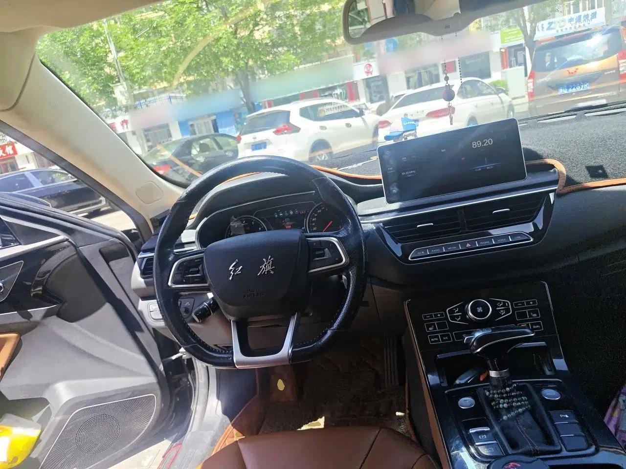 Hongqi H5 2018 30TD Smart Connect Dynamic Edition — миниатюра 11