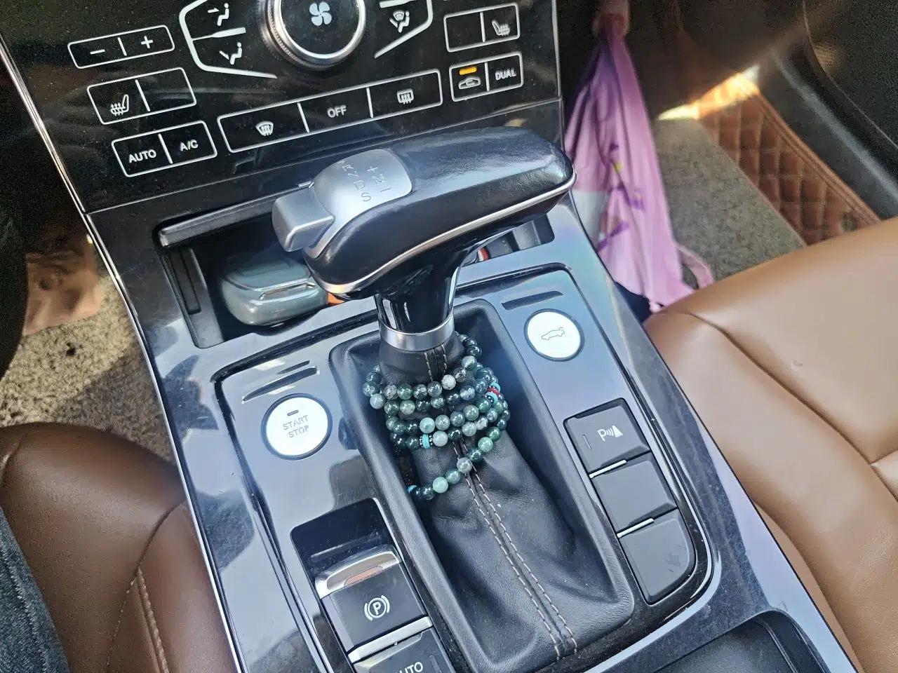 Hongqi H5 2018 30TD Smart Connect Dynamic Edition — миниатюра 15