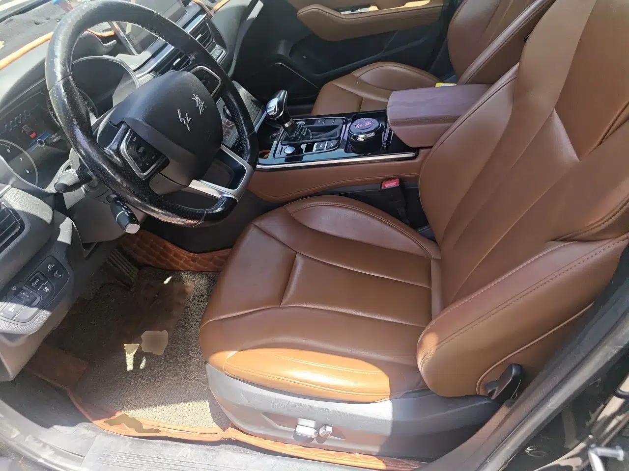 Hongqi H5 2018 30TD Smart Connect Dynamic Edition — миниатюра 16