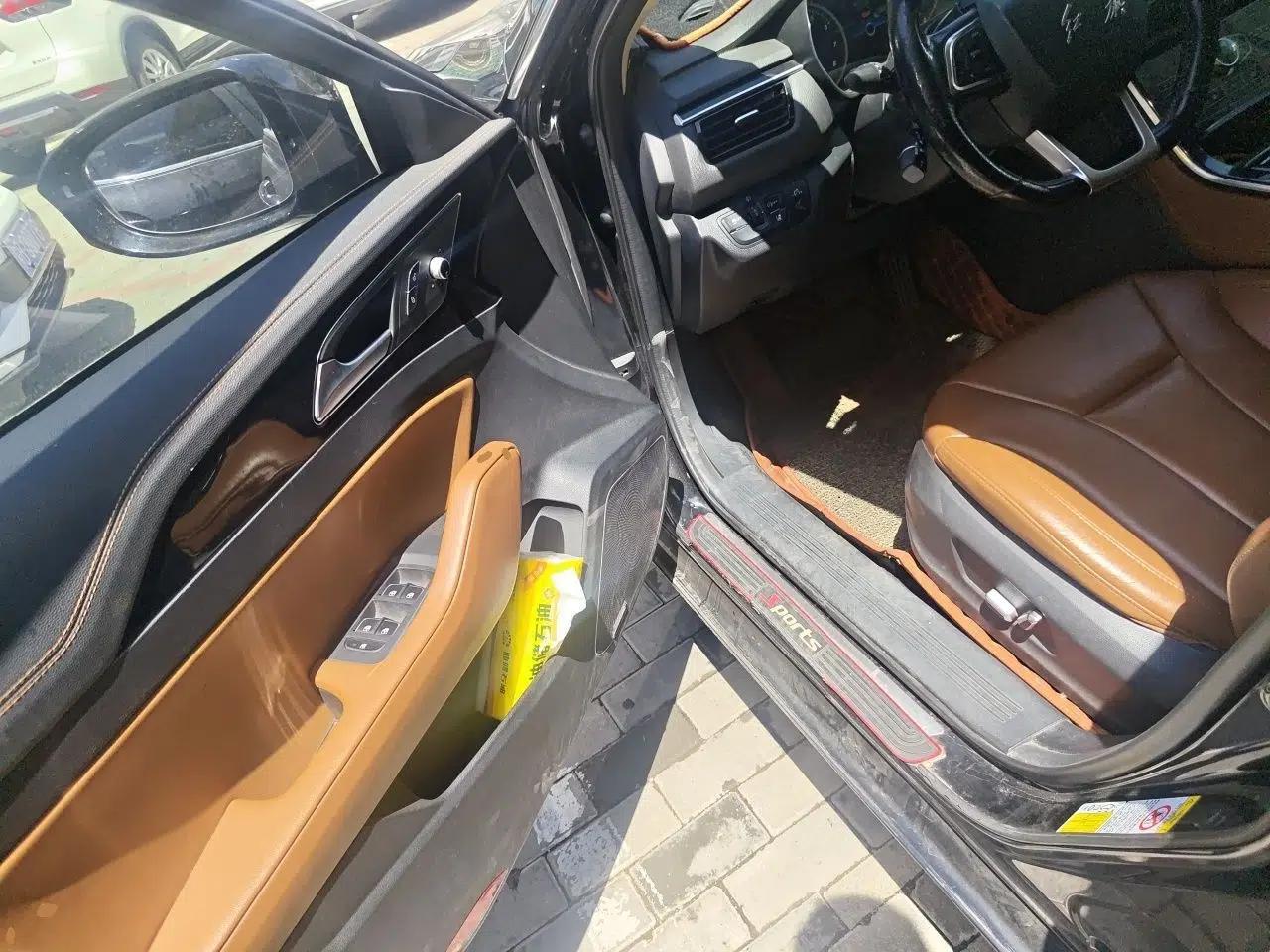 Hongqi H5 2018 30TD Smart Connect Dynamic Edition — миниатюра 17