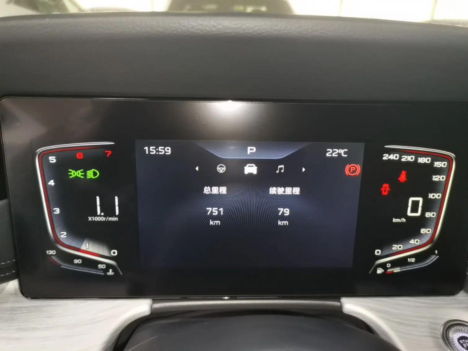 Hongqi H5 2025 1.5T DCT Xuan Ying Edition — миниатюра 14