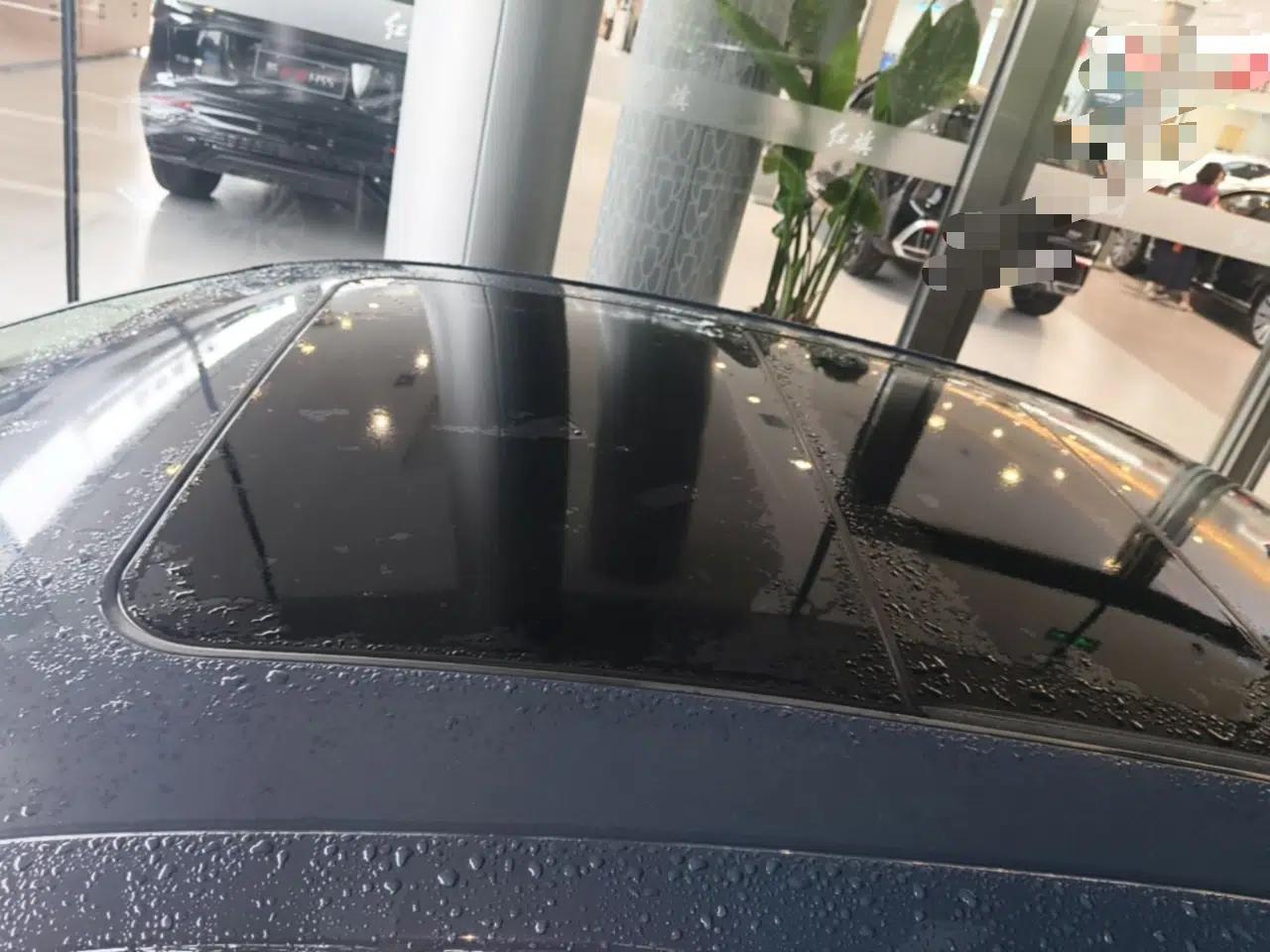Hongqi H5 2024 2.0T Automatic Smart Connect Flagship Edition — миниатюра 11