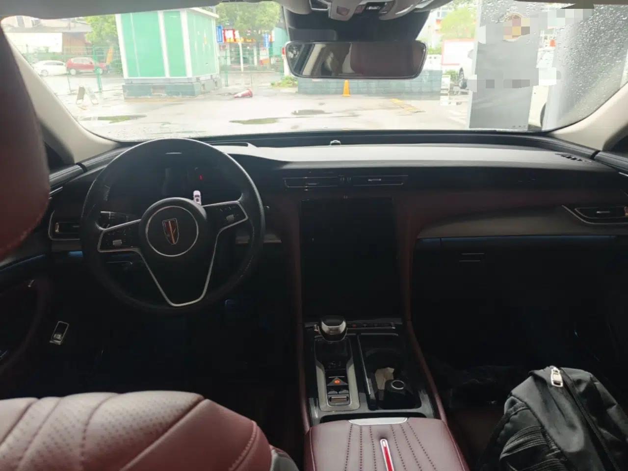 Hongqi H5 2024 2.0T Automatic Smart Connect Flagship Edition — миниатюра 13