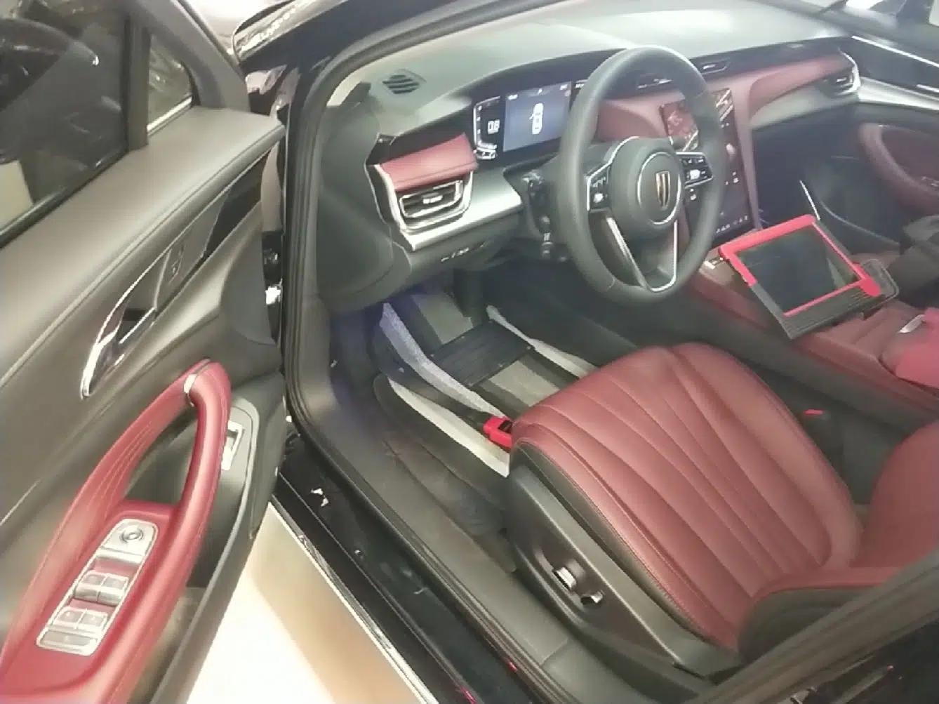 Hongqi H5 2024 1.5T DCT Smart Connect Flagship Edition — миниатюра 19