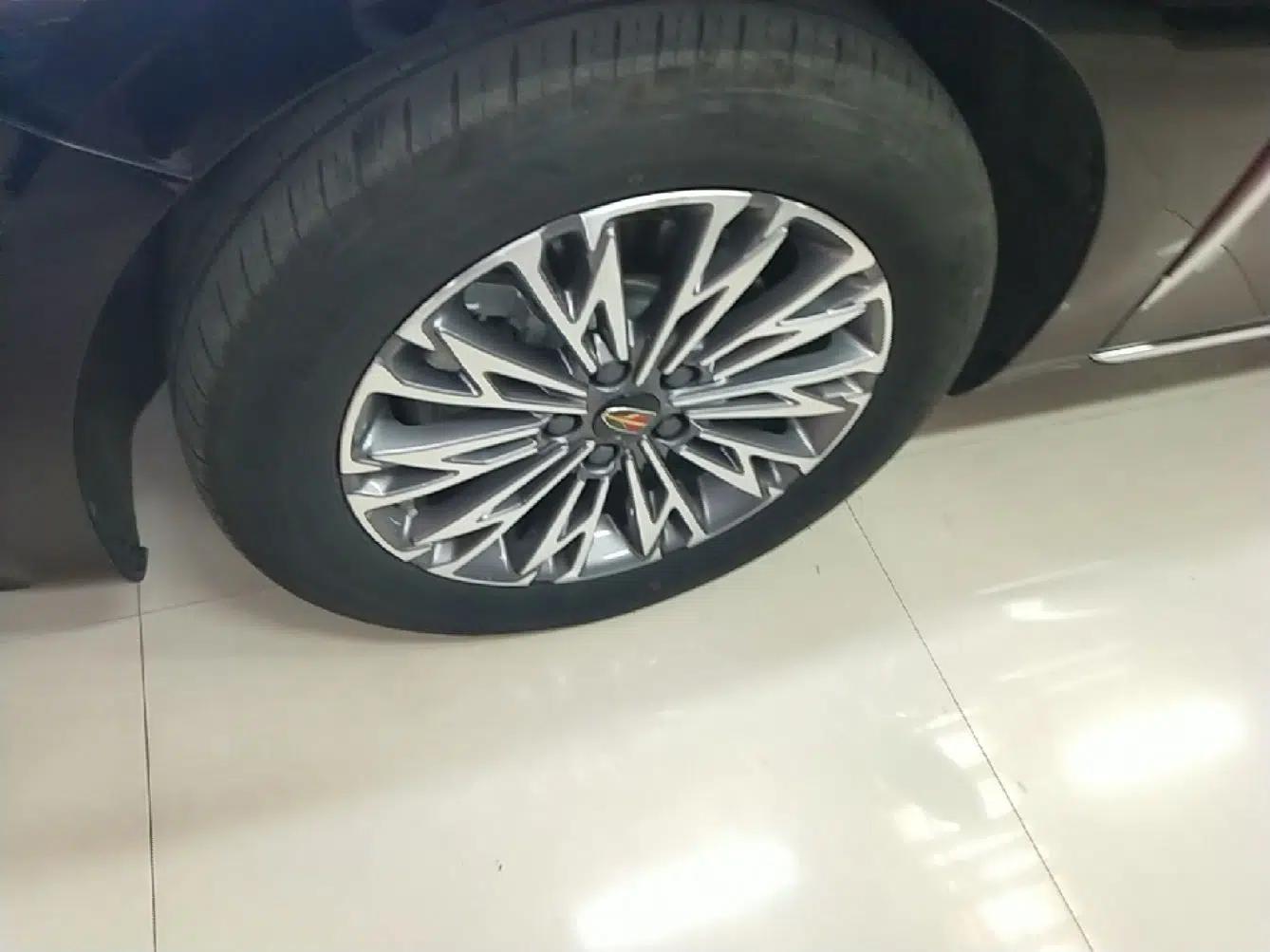 Hongqi H5 2024 1.5T DCT Smart Connect Flagship Edition — миниатюра 8