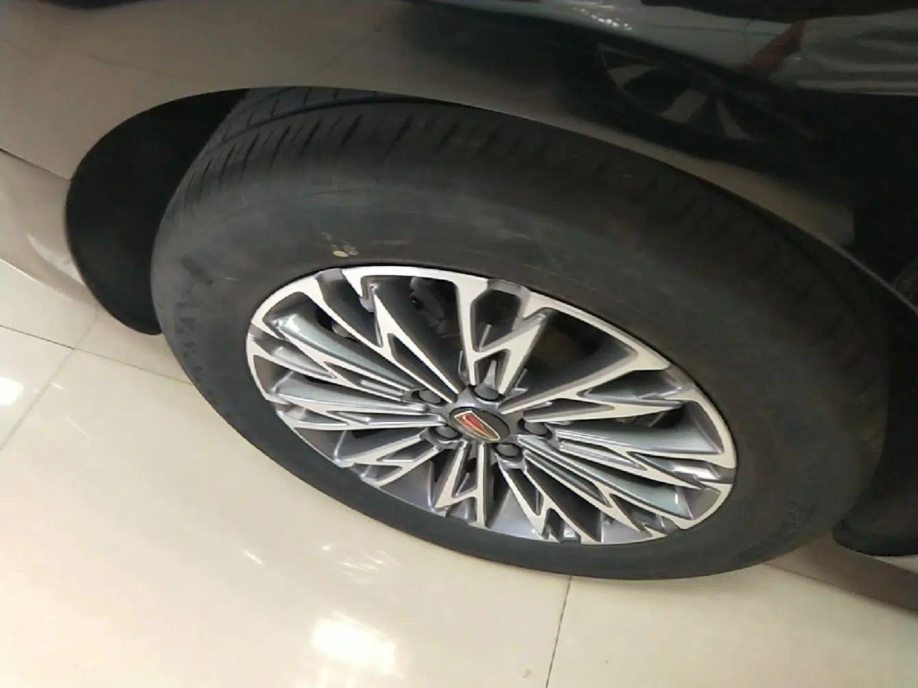 Hongqi H5 2024 1.5T DCT Smart Connect Flagship Edition — миниатюра 10